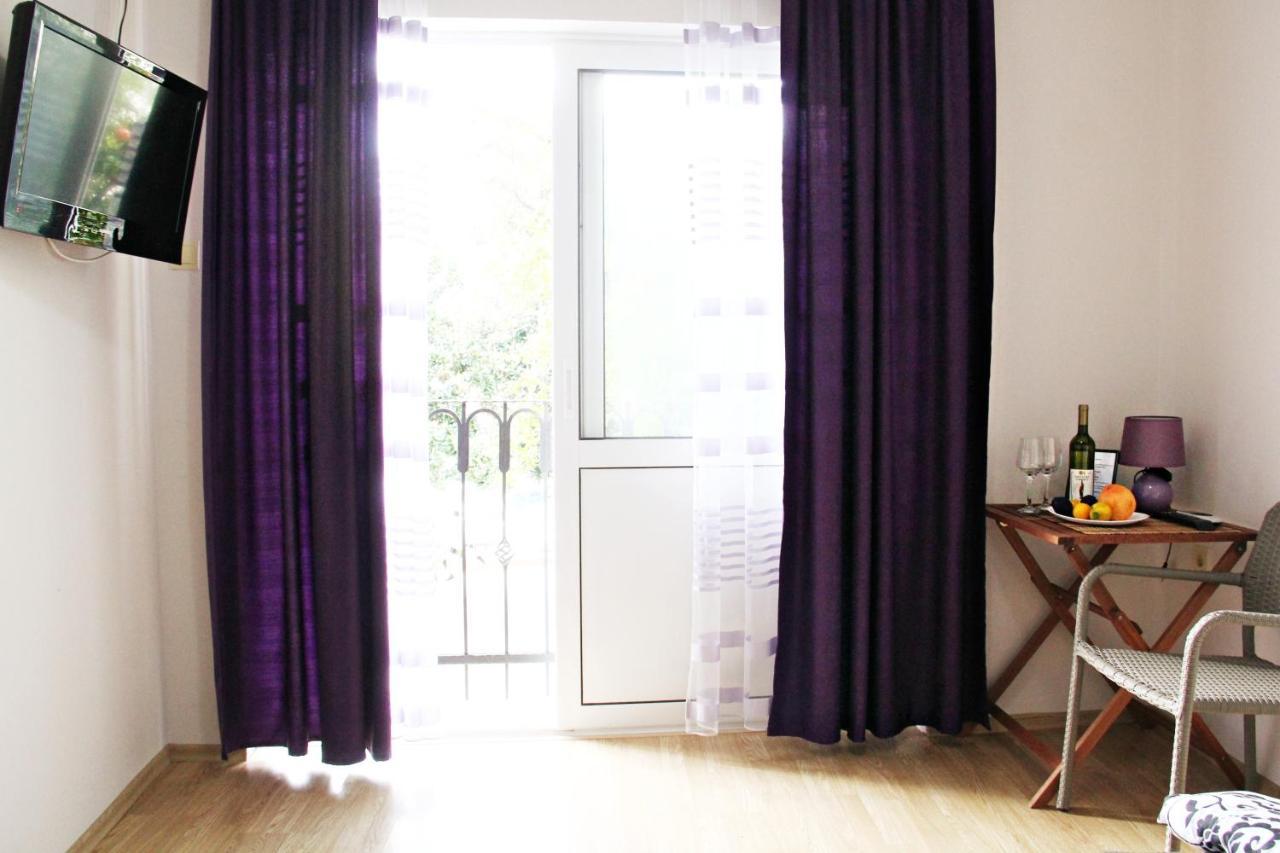 Apartments Astoria Hn Herceg Novi Exterior photo